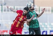دیدار تیم های فوتبال خیبر خرم آباد و فولاد خوزستان