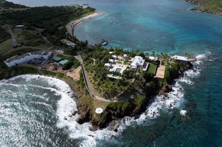 جيفري إبستين , جزيرة إبستين الخاصة , وزارة العدل الأميركية , الأمم المتحدة , الموساد , إسرائيل , ترامب , أمريكا , 