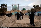 مسجد مقدس جمکران در شب نیمه شعبان