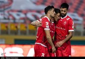 دیدار تیم‌های فوتبال پرسپولیس و چادرملو
