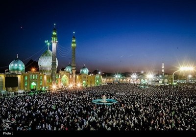 منتظران ظهور در مسجد جمکران؛ حماسه میلیونی عشاق مهدی در شب نیمه‌شعبان