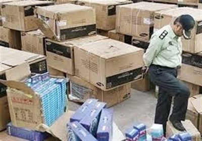 کشف انبار بزرگ کالای قاچاق در جاده خاوران