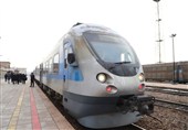 6ماه گذشت؛ قطار سنندج-مشهد هنوز راه‌اندازی نشد!