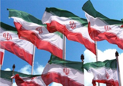 دانشجویان سمنانی اهانت به پرچم ایران را محکوم کردند