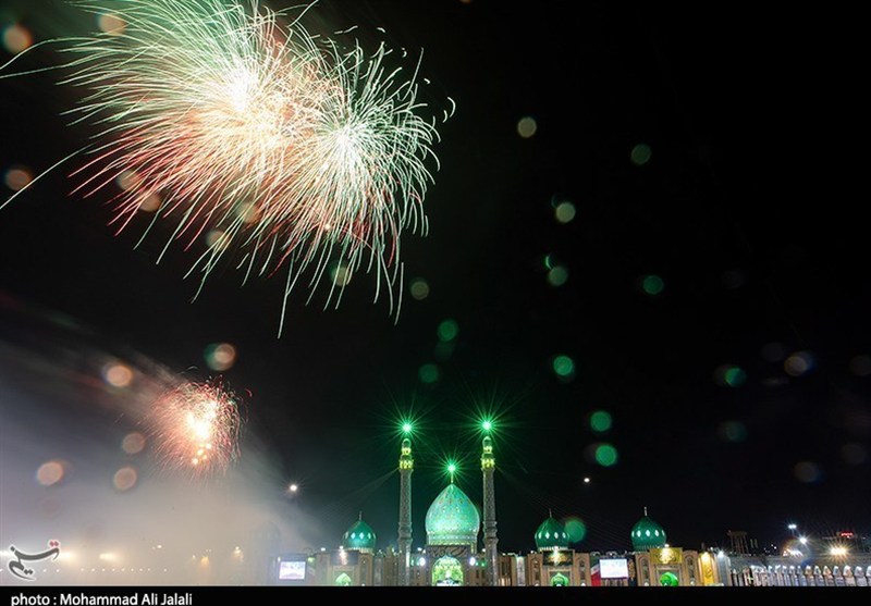 Уличные празднования жителей Тегерана по случаю дня рождения последнего шиитского имама