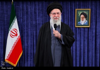 Devrim Lideri'nin 11 Şubat Arifesinde Televizyon Mesajı