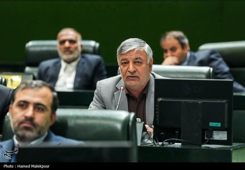 جلسه غیرعلنی مجلس با حضور رئیس ستاد کل نیروهای مسلح و وزیر امور خارجه