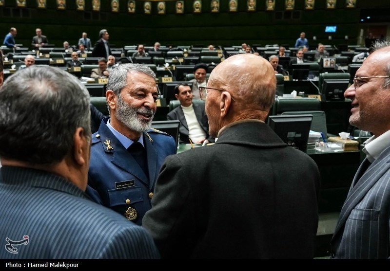 جلسه غیرعلنی مجلس با حضور رئیس ستاد کل نیروهای مسلح و وزیر امور خارجه