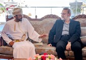 لاریجانی یلتقی وزیر خارجیة عُمان