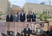 رصد وضعیت سه ماهواره ایرانی در ایستگاه فضایی قشم با حضور وزیر ارتباطات