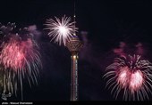 نورافشانی سالگرد پیروزی انقلاب در تهران