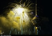نورافشانی سالگرد پیروزی انقلاب در تهران