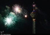 نورافشانی سالگرد پیروزی انقلاب در تهران