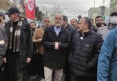 قالیباف یشارک فی مسیرات 11 فبرایر بطهران