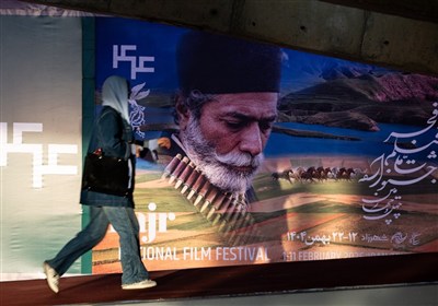 شوخی عارف با وزیر ارشاد/ استخر سروش صحت پر نشد!