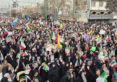 حضور زودهنگام قزوینی‌ها در 22 بهمن