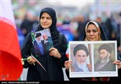 مسیرات مليونية في ذکرى انتصار الثورة الإسلامیة بالعاصمة طهران