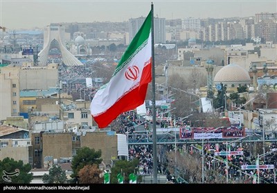 مسیرات مليونية في ذکرى انتصار الثورة الإسلامیة بالعاصمة طهران