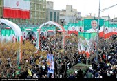 مسیرات مليونية في ذکرى انتصار الثورة الإسلامیة بالعاصمة طهران