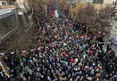 حماسه حضور مردم ورامین در راهپیمایی یوم‌الله 22 بهمن