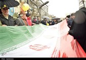 راهپیمایی باشکوه مردم سنندج در 22 بهمن