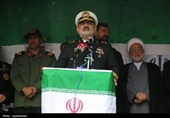 راهپیمایی باشکوه مردم سنندج در 22 بهمن