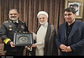 دیدار فرمانده نیروی دریایی ارتش با نماینده ولی‌فقیه در کردستان
