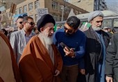 آیت‌الله دستغیب: ‌مطالبات معیشتی هرگز مردم را از انقلاب جدا نمی‌کند