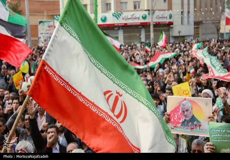 سمنانی‌ها امروز در جشن پیروزی انقلاب دوباره حماسه آفریدند