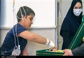 حضور خادمان امامزاده هلال بن علی(ع) آران و بیدگل در مراکز درمانی