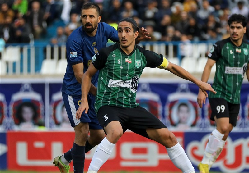 تیم فوتبال گلگهر سیرجان , تیم فوتبال پرسپولیس , فوتبال , تیم فوتبال خیبر خرمآباد , تیم فوتبال ملوان بندرانزلی , تیم فوتبال مس رفسنجان , تیم فوتبال پیکان تهران ,