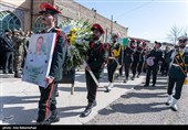 تشییع پیکر شهید امنیت موسی آقایی فرد در خرم‌آباد