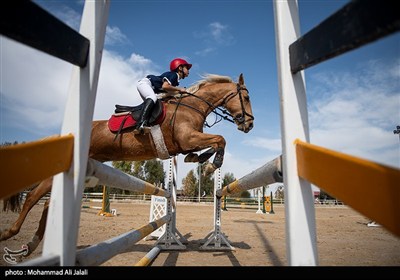 תחרויות אזוריות בקפיצות ראווה בקום