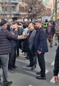 حضور محمد شریعتمداری در راهپیمایی 22 بهمن