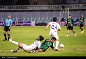 دیدار فوتبال تیم های خیبر خرم آباد و ملوان انزلی