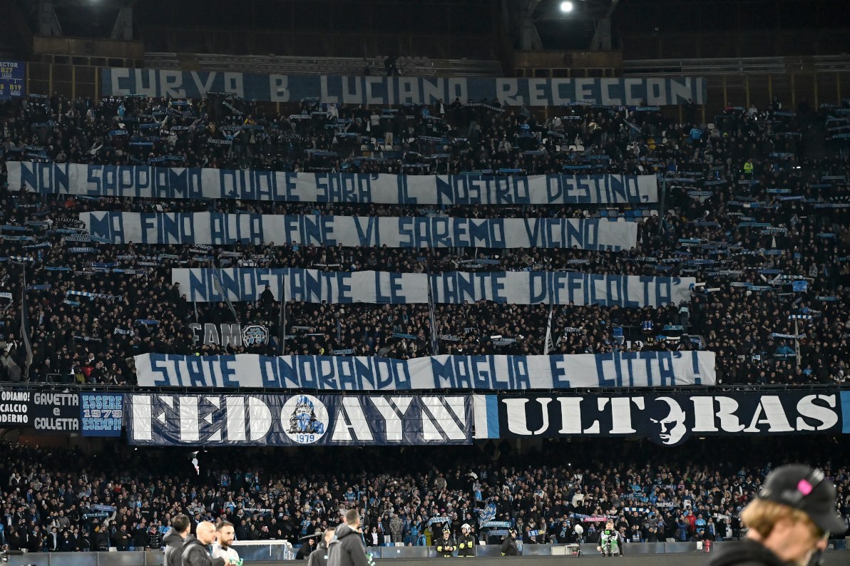 تیم فوتبال ناپولی ایتالیا , سری A , تیم فوتبال رم ایتالیا , آنتونیو کونته , 