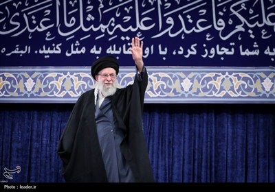 لقاء أهالي أذربيجان الشرقية مع قائد الثورة الإسلامية