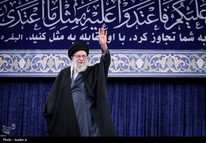 لقاء أهالي أذربيجان الشرقية مع قائد الثورة الإسلامية