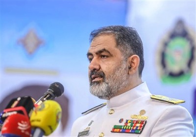 قائد القوة البحرية للجيش: حضور الاسطول الـ103 في المياه الدولية يحمل رسالة اقتدار للعالم