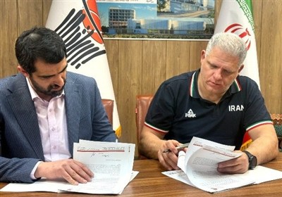تمدید قرارداد مونولوپولوس با تیم ملی بسکتبال ایران