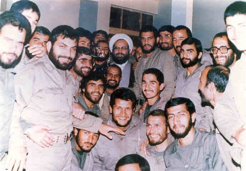 امام خمینی , انقلاب اسلامی , جمهوری اسلامی ایران , دهه فجر انقلاب اسلامی , حوزه علمیه , شهدای دفاع مقدس , 