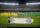 دیدار تیم های فوتبال فجر شهید سپاسی شیراز و شمس آذر قزوین