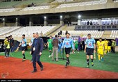 دیدار تیم های فوتبال فجر شهید سپاسی شیراز و شمس آذر قزوین
