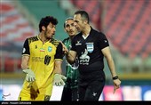 دیدار تیم های فوتبال پرسپولیس و خیبر خرم آباد