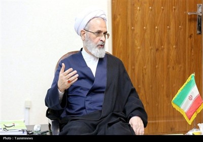 آیت‌الله اعرافی: امنیت پایدار با تکیه بر بیگانگان محقق نمی‌شود