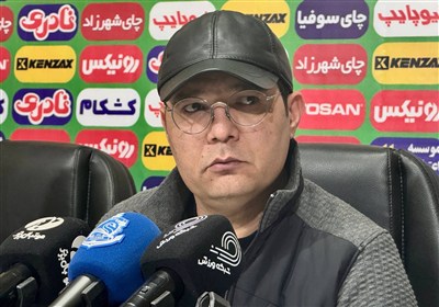 ربیعی: با جسارت سرمربیگری تراکتور را پذیرفتم/ بازی نزدیکی در پیش داریم