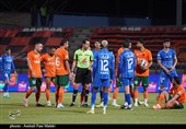 دیدار تیم فوتبال مس رفسنجان و استقلال تهران در هفته بیست‌ودوم لیگ برتر