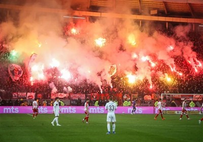 جنجال در دربی بلگراد؛ پارتیزان‌ها ورزشگاه را آتش زدند + عکس