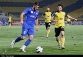 کامبک و پیروزی دراماتیک سپاهان مقابل استقلال خوزستان