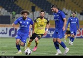 کامبک و پیروزی دراماتیک سپاهان مقابل استقلال خوزستان
